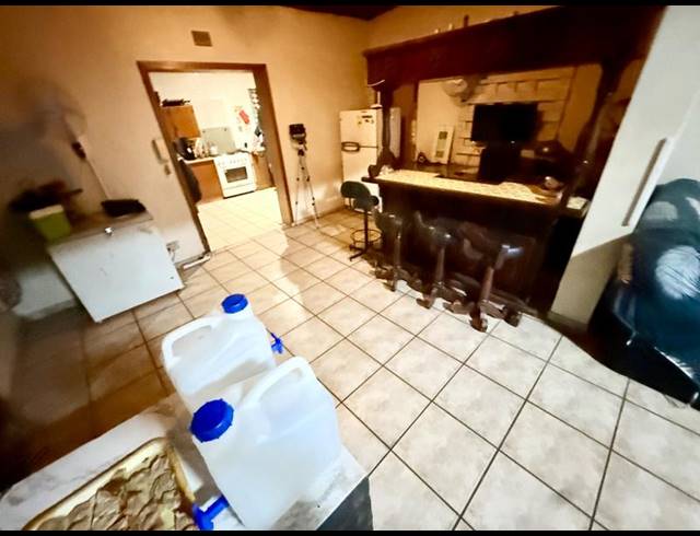 4 BEDROOM HOUSE FOR SALE IN VANDERBIJLPARK SE 1